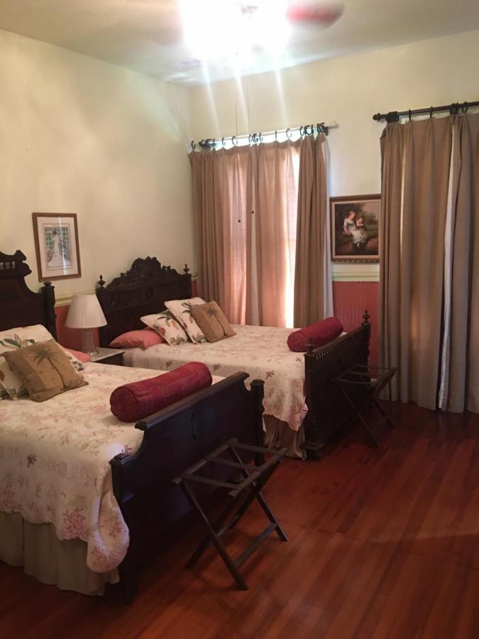 The Lasker Inn Galveston Extérieur photo